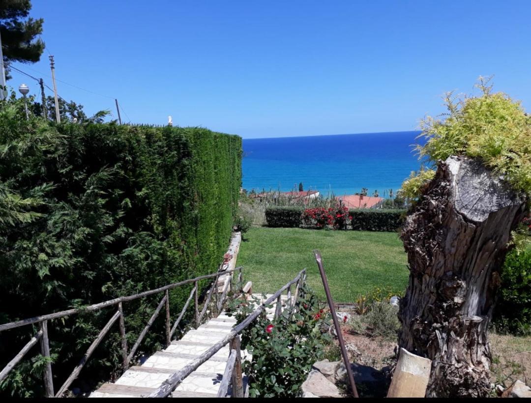Case Vacanze Con Piscina Altavilla Milicia Kültér fotó